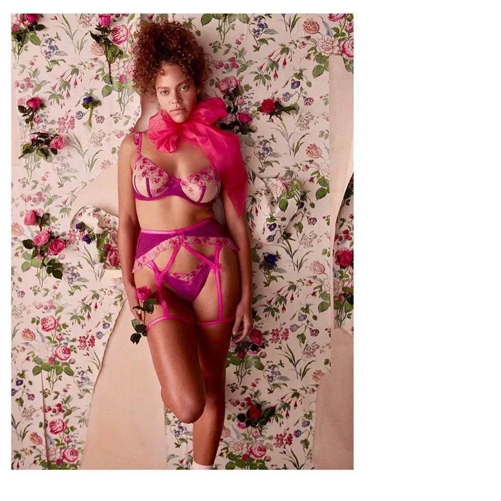 FOR LOVE & LEMONS Ophelie Bra + Matching Garter Belt Fuchsia XS NEW WITH TAGS